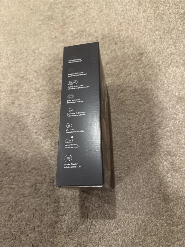 Braun Series 8 8517s Electric Razor Shaver Kit Brand New Sealed - Image 3 of 4