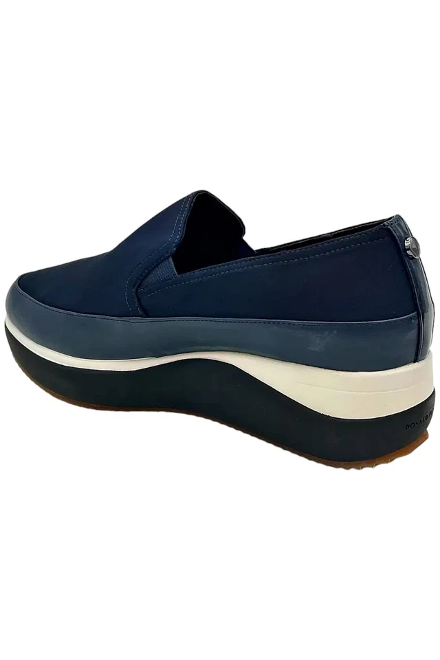 Donald Pliner 女式 Lizzee 绉织弹性运动鞋海军蓝 — 第 3/3 张图片