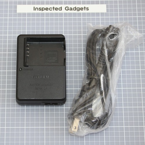FujiFilm BC-W126 Charger For NP-W126 Battery XT3 XT10 HS50 XT20 XT30 X-PRO3. OEM