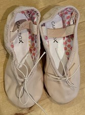Capezio Light Pink Leather Ballet Shoes. Toddler 10 W. New.