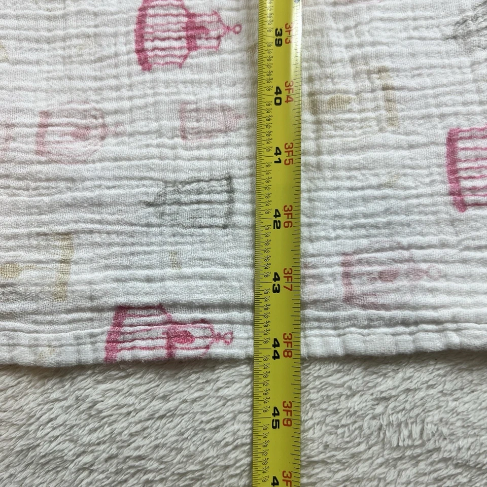 Cobertor de musselina Aden + Anais branco vermelho rosa gaiola de pássaro gaiola de pássaro algodão em excelente estado usado - Imagem 4 de 4