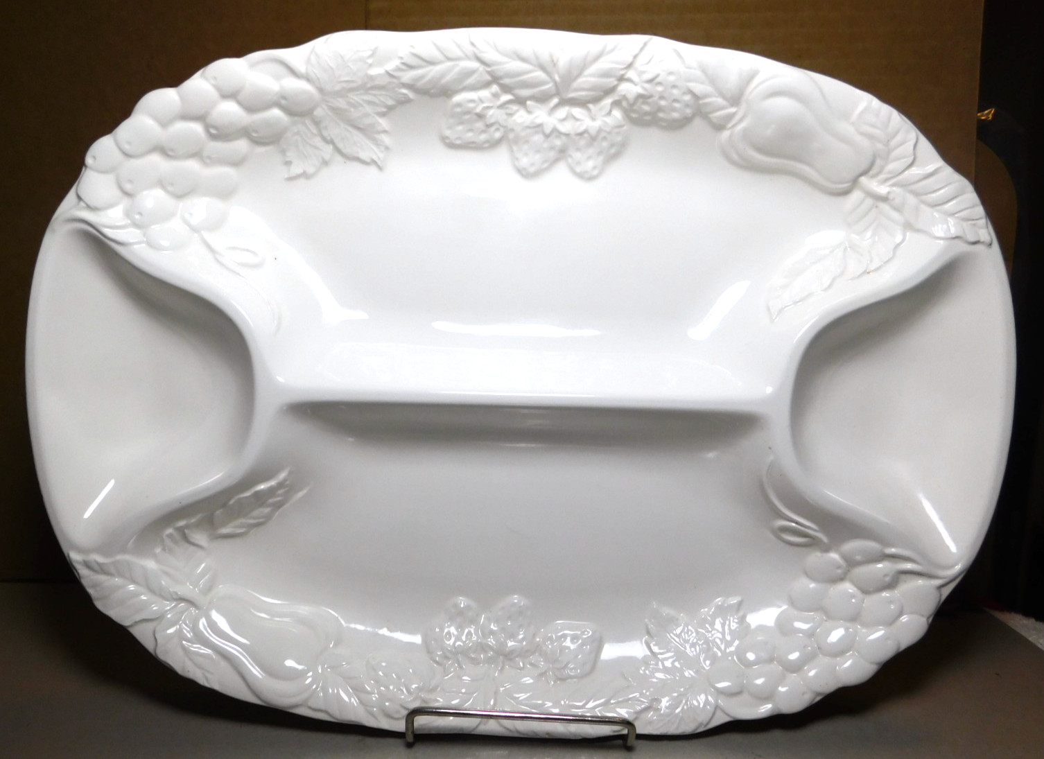 Himark~Orchard Collection White Four Section Oval Serving Platter Fruit Motif