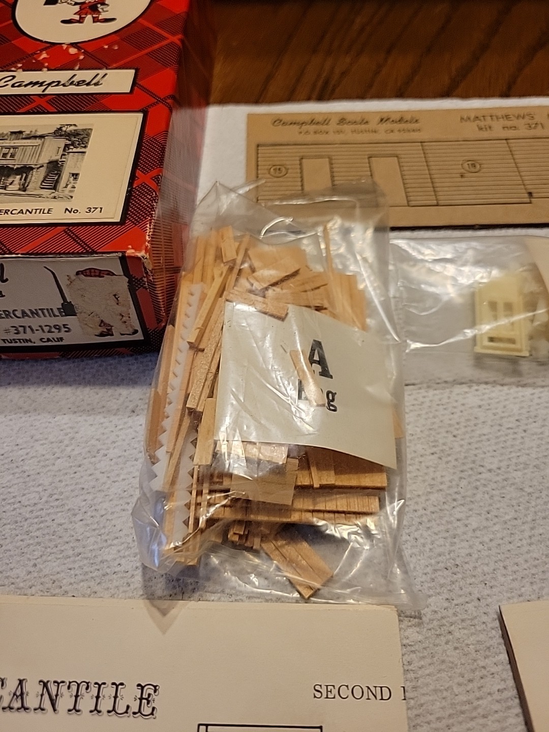 Vtg.Campbell Scale Models 371 - 1295 HO Scale Matthews Merchantile Building Kit