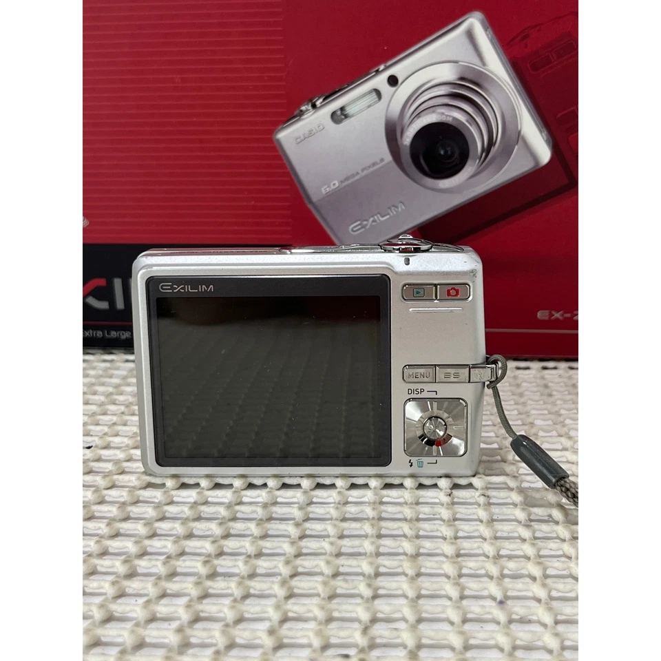 Cámara digital Casio Exilim EX-Z600 6,0 megapíxeles - NUEVA/no probada sin cargador Foto 4 de 4