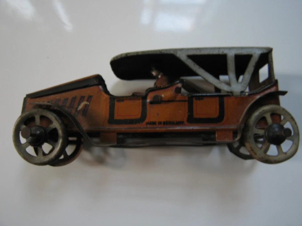 Penny Toy ancien tôle peinte bistre/lignes noires toit gris chauffeur - Bel état - Photo 2/4