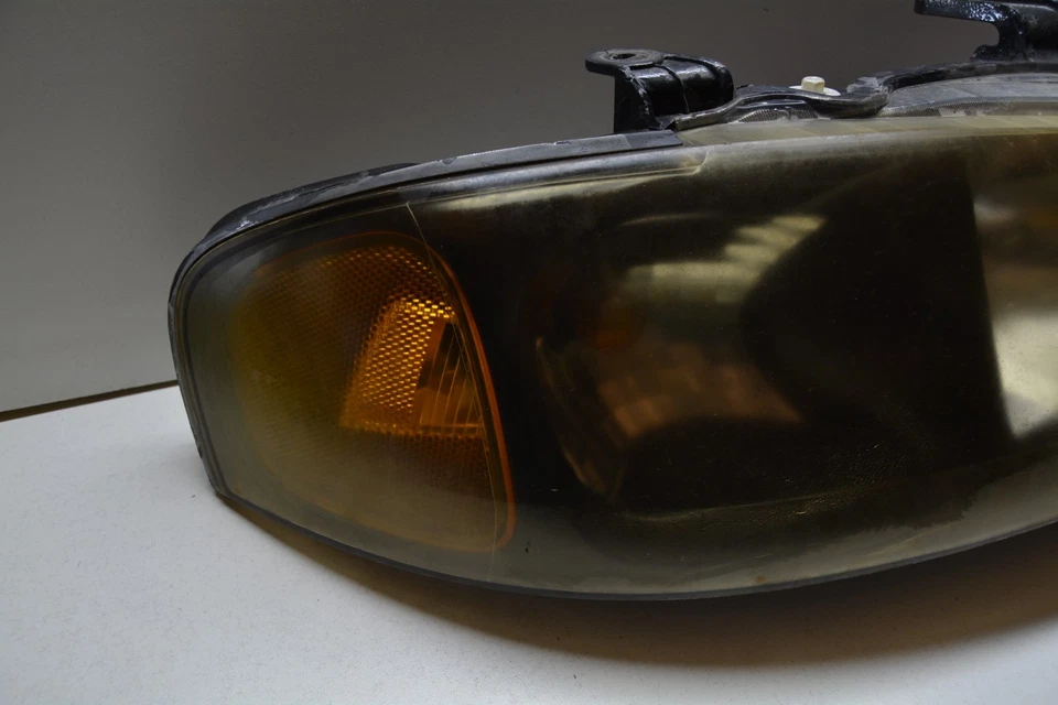 Nissan Sentra 2002-2003 luz de cabeza del lado derecho del pasajero OEM, 114-58896 Foto 3 de 4