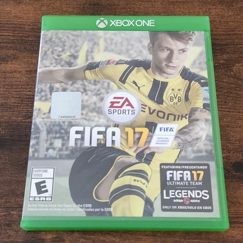 FIFA 17 EA SPORTS Xbox One Sports Soccer Multiplayer Ultimate Team Legends