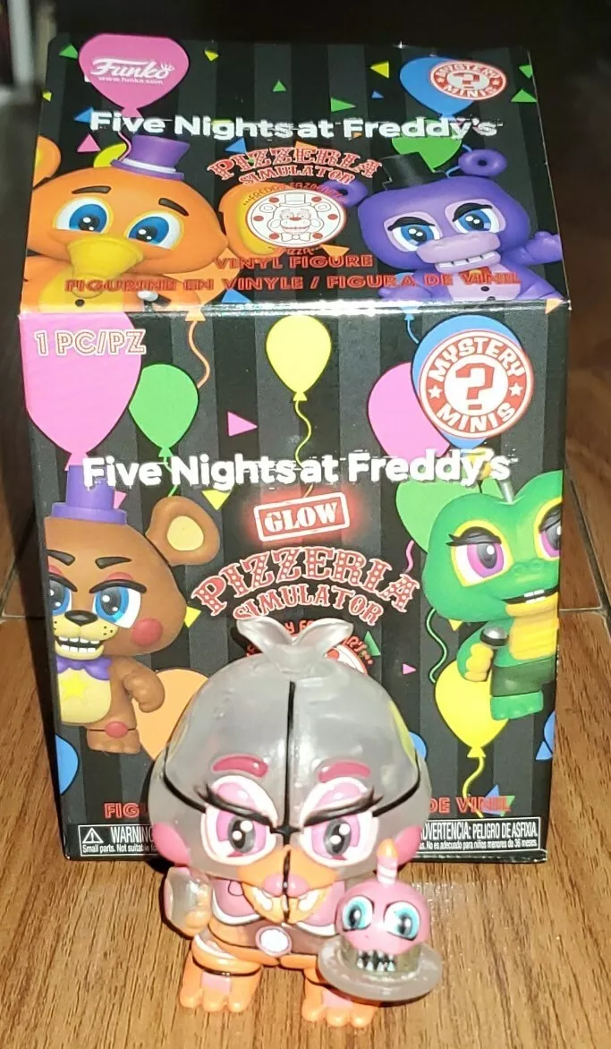 Funtime Chica GITD - Mystery Minis - Five Nights at Freddy's Pizza  Simulator Glow action figure