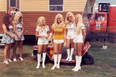 Vintage Hurst Girls Photo 4037 Oddleys Strange & Bizarre | eBay