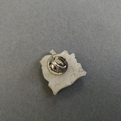 John Deere Quality Parts Silver Toned Hat Lapel Jacket Pin - Picture 2 of 2