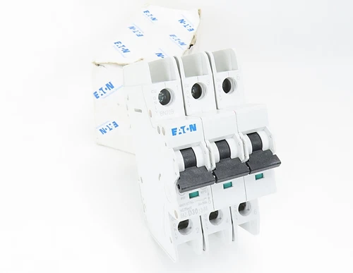 Eaton FAZ-D30/3-RT Moeller Mini Circuit Breaker 3Pole 30A 102313 NEW IN BOX