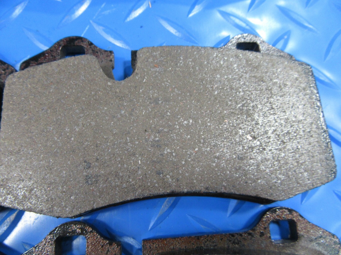 Maserati GranTurismo Gt front & rear brake pads set TopEuro #6926