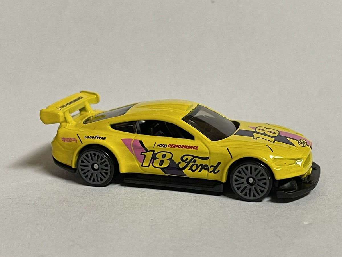 Hot Wheels New 2024 Custom Mustang GT UNSPUN | eBay