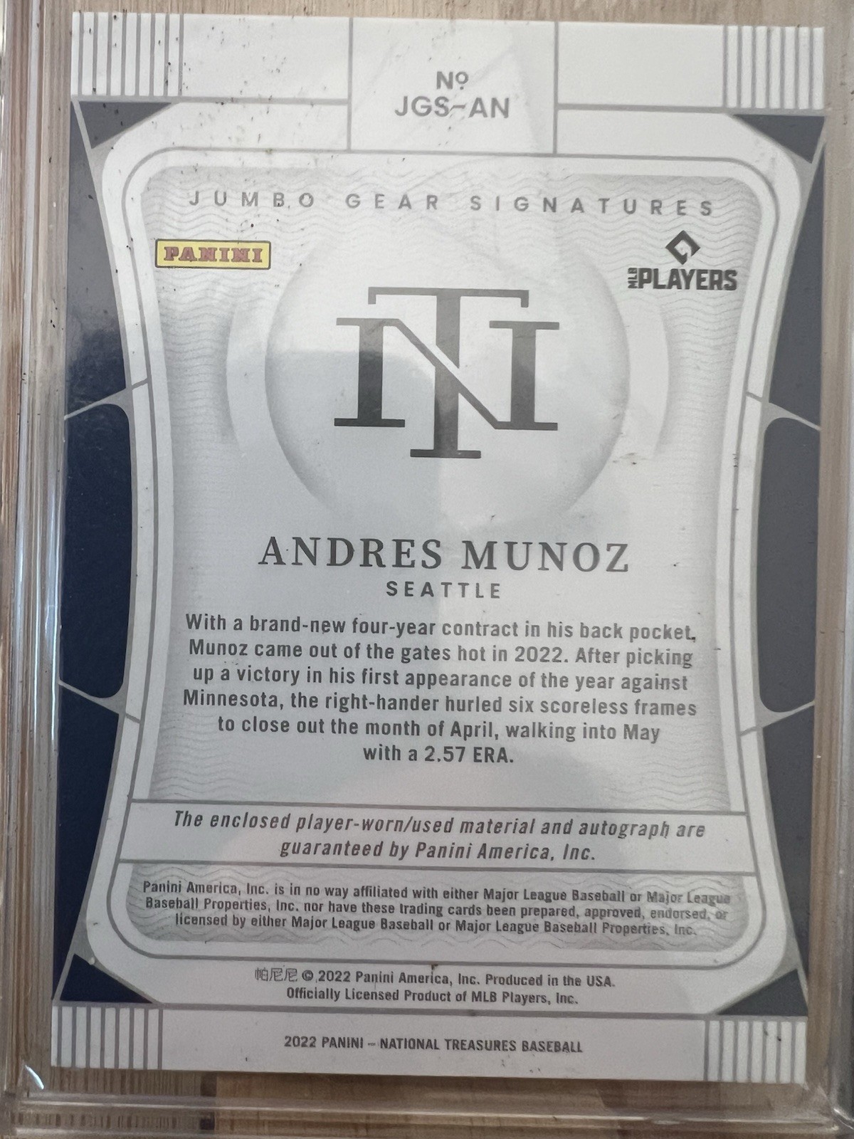 2022 National Treasures MARINERS ANDRES MUNOZ JUMBO GEAR SIGNATURES AUTO 48/99 view 3