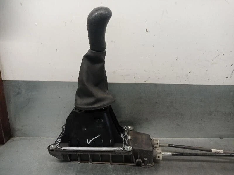 8200755868 levier de vitesse pour RENAULT MODUS GRAND MODUS (F JP0 ) 5534627 - Photo 2/4