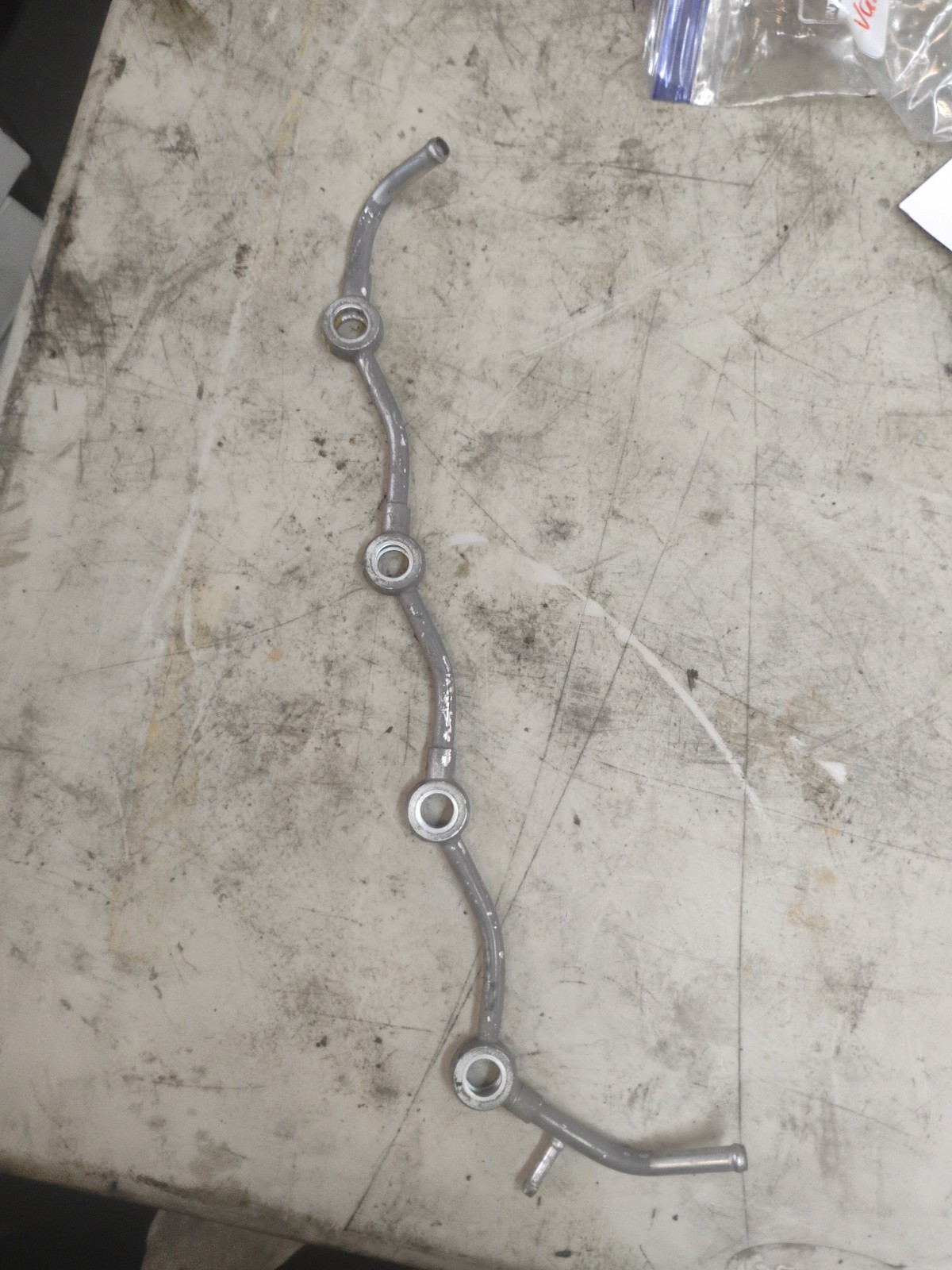 Deutz F4M 1011F Fuel Return Line 4 Cylinder Diesel Engine