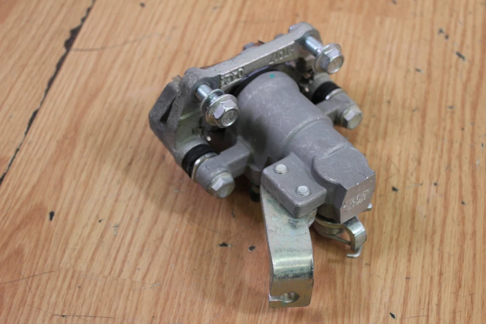 2022 CFMOTO Z FORCE 950 SPORT EPS Right Rear Brake Caliper - Image 4 of 4