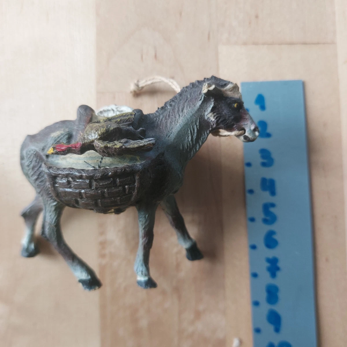 Fontanini Asino Seduto per Presepe 9,5/10/11cm - Statuine Animali in offerta da