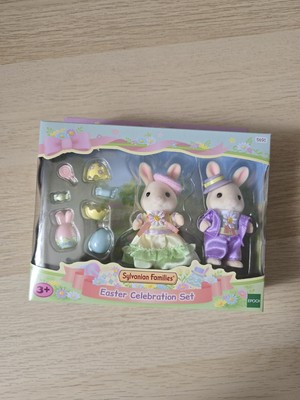 Sylvanian Families Osterfeier Set NEU
