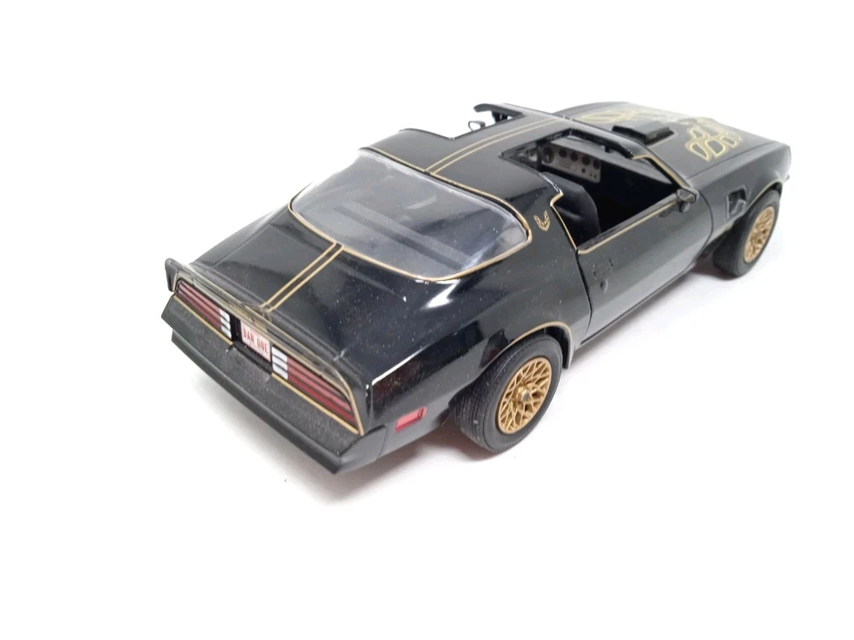 Greenlight 1977 Pontiac Firebird Trans Am - NO. 06359 2016 - Immagine 3 di 4