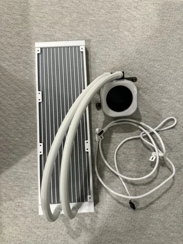 CORSAIR iCUE Link Titan 360 RX LCD Liquid CPU Cooler – 360mm AIO *Radiator Only*