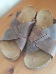 kurt geiger sliders mens