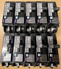 LOT OF 10 SIEMENS Q120DFN 20A DUAL AFCI/GFCI PLUG ON NEUTRAL BREAKER BRAND NEW