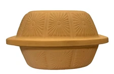 Bakers Advantage By Roshco Clay Baking Dish W/Leaflet New No Box Please Read