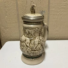 Avon Lidded Beer Stein Great Dogs of the Outdoors