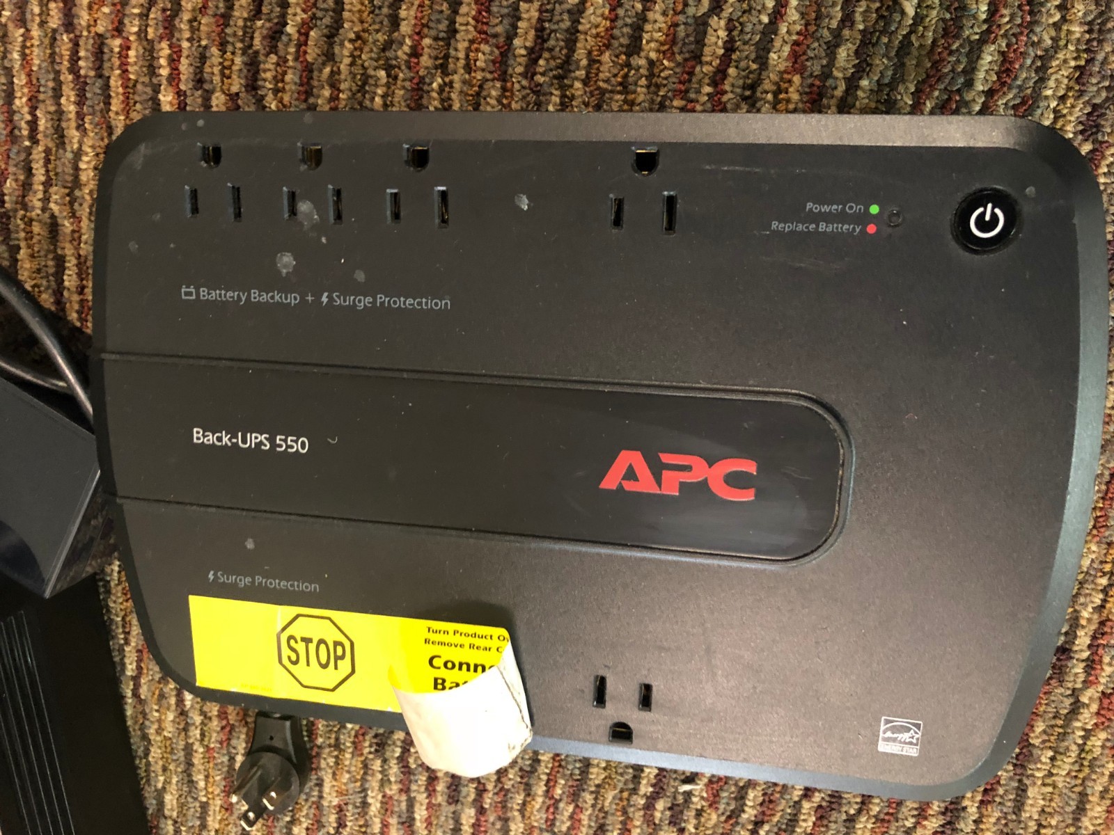 APC BackUPS 550 Battery Backup Surge Protector Used battery NOT