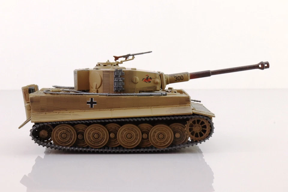 Corgi 1/50 Tiger 1 Tank PzKpfw VI Ausf. E Black 300 SPZABT 505 1944 1/50 CC60514 - Image 2 of 4