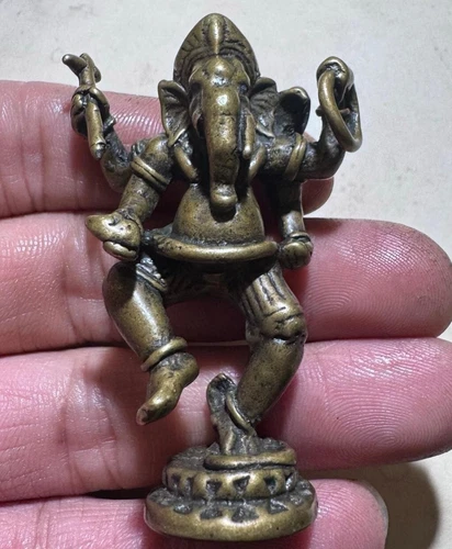 Antico Buddismo Tibetano Cinese Rame Elefante Dio della Ricchezza Figure e Statue - Foto 1 di 7