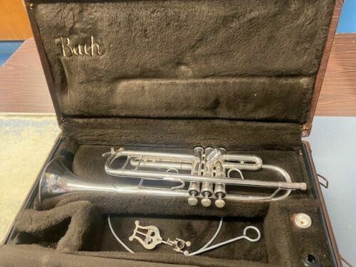 Yamaha YTR-8335RG Xeno Series Silver Plated Professional Yamaha YTR-8335RG Xeno Series Silver Plated Professional
