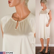 VANITY FAIR Ivory Nightgown Gown Nightie Silky Nylon Short Sleeve Lace S