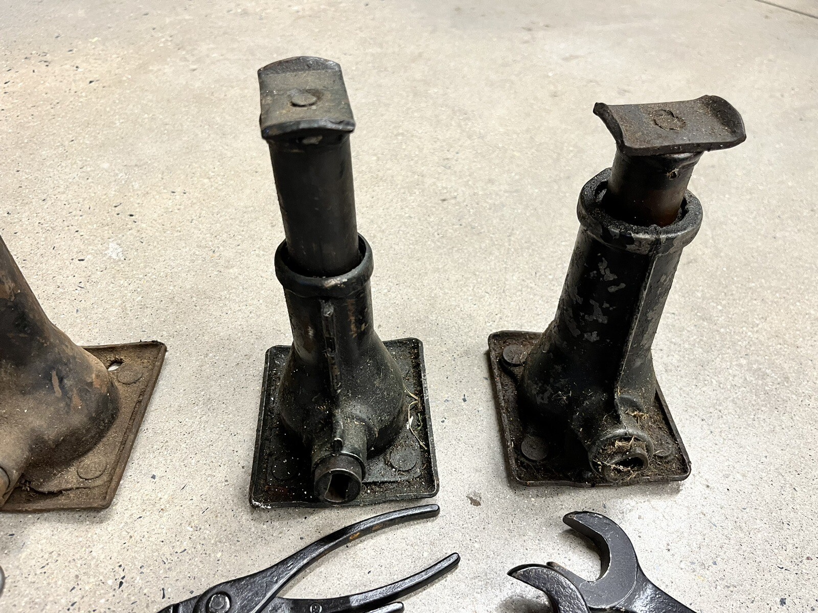 Large Lot Vintage Original OEM Ford Flathead V8 Model A, B, T Factory