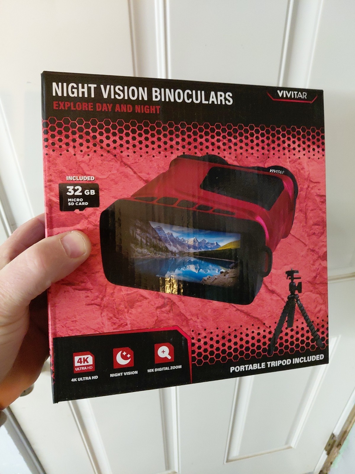 Binoculars - Includes Sd Card, Carrying Case Tripod. Red
