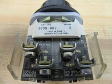 Allen Bradley 800H-HR2 Selector Switch 800HHR2 W/800T-XA X2  Pack of 3 