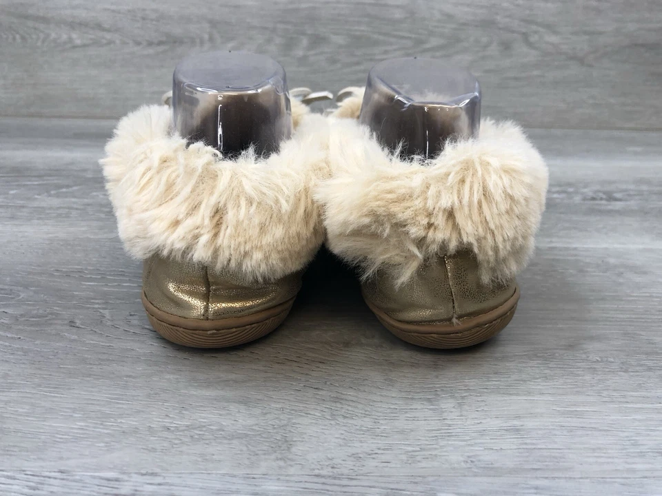 J. Zapatillas para mujer Crew doradas de imitación de cuero forradas 9 zapatos sin cordones de piel Foto 3 de 4