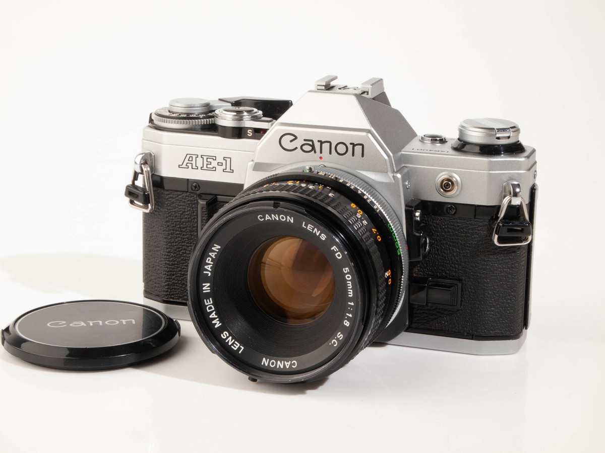 Canon AE-1 + FD 1.8 / 50mm Lens - new light seals, fully working