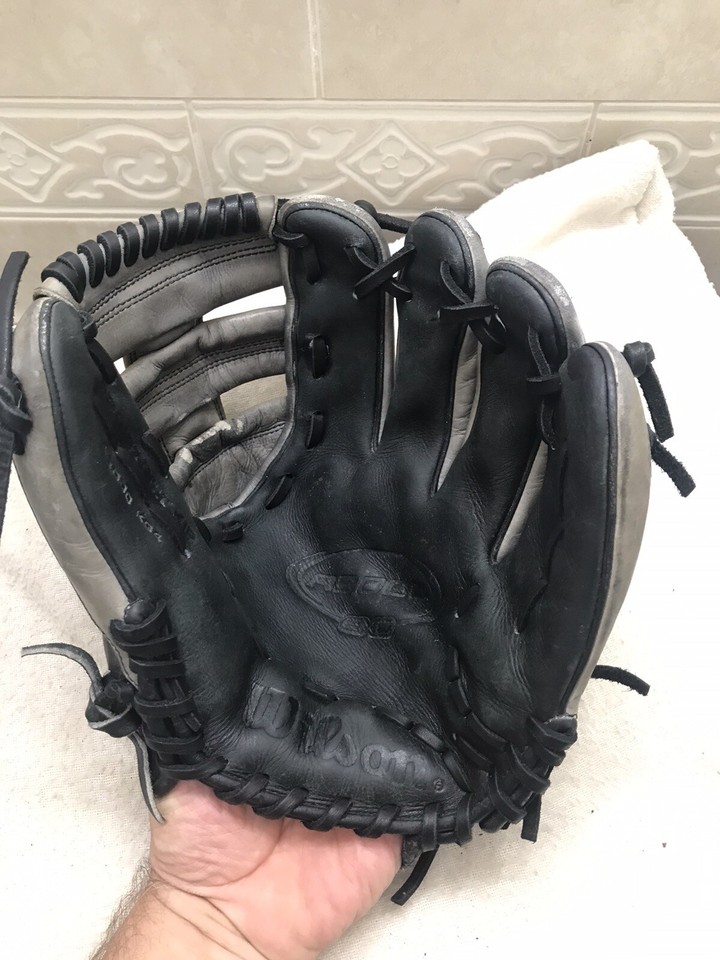 Wilson A3000 KG4 Fully Relaced 11.5” ProStock Baseball Glove Right