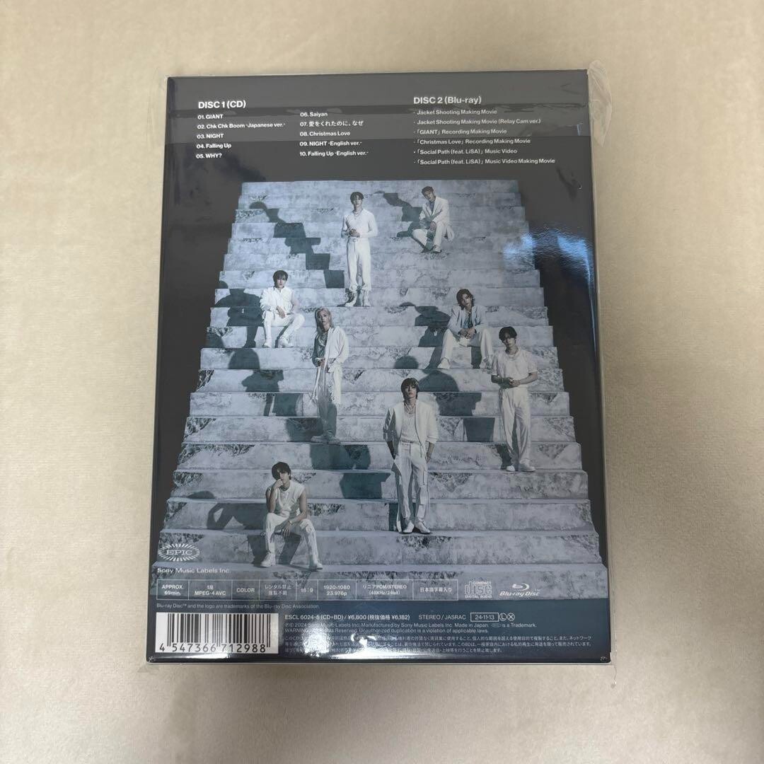 Stray Kids GIANT First Limited Edition Type A CD Blu-ray