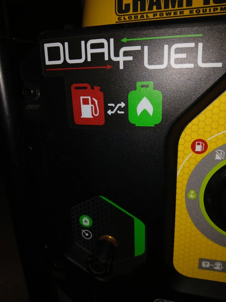 Generador de combustible/propano Champion 5300/4250 Duel - solo usado una vez. Funciona perfecto Foto 2 de 4