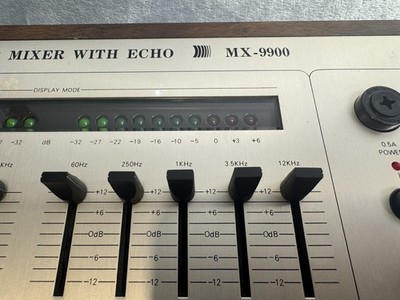 Rare Gemini MX-9900 Stereo Equalizer Mixer w/ Echo VTG Wood Case