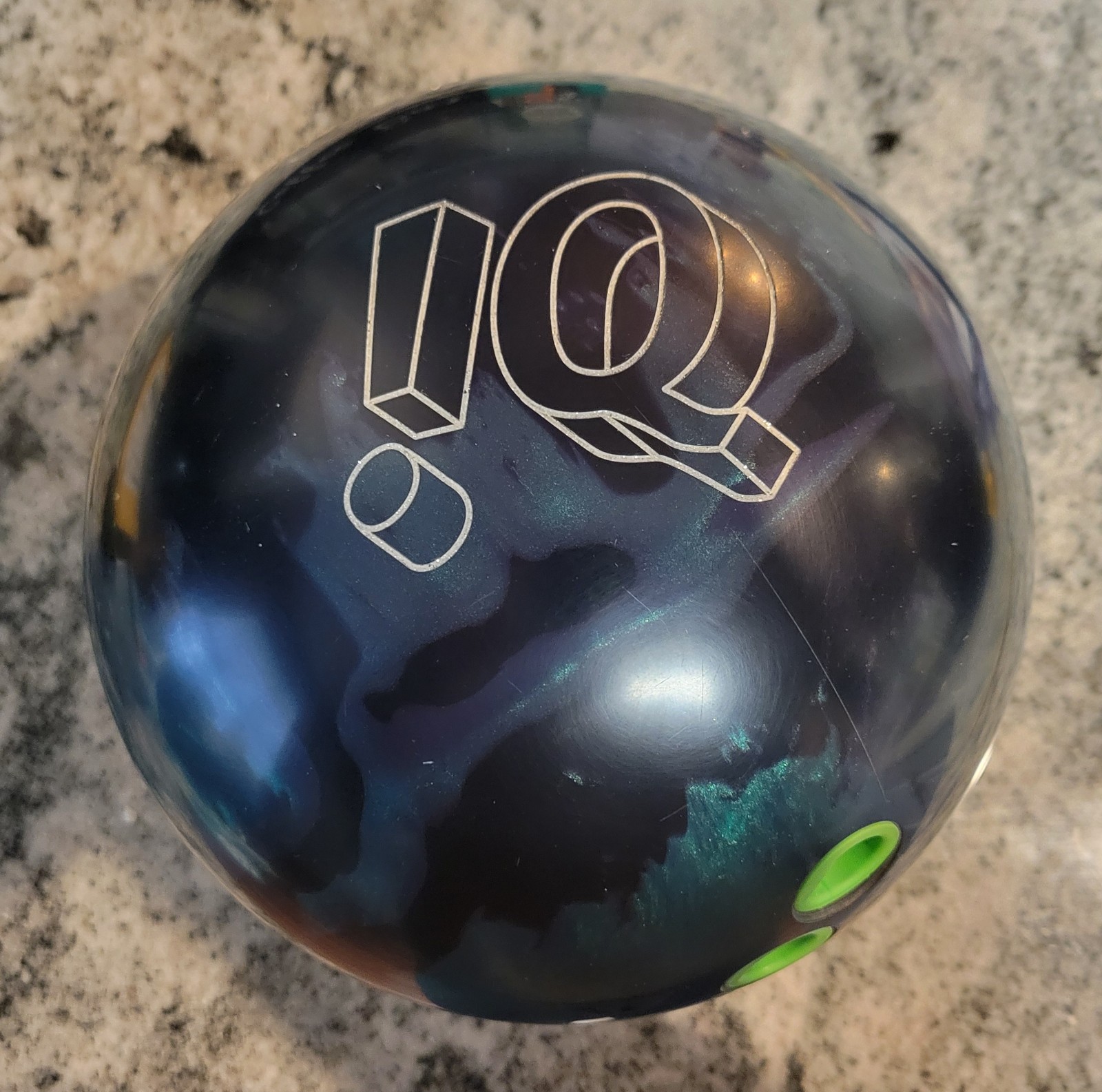 Storm IQ Hybrid 15lb, Pre-Drilled Bowling Ball For 2H *Turn 