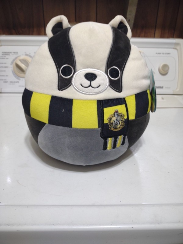 Squishmallow Kellytoy Plush Harry Potter Hufflepuff Badger 10"