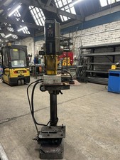 Startrite EF1 Geared head pillar drilling machine