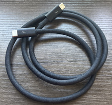 Apple Thunderbolt 5 Pro Cable 1m Black - MDW9...