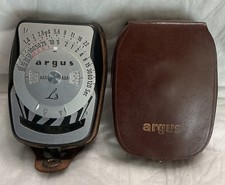 Vintage Argus L3 Light Meter with Leather Case   West Germany
