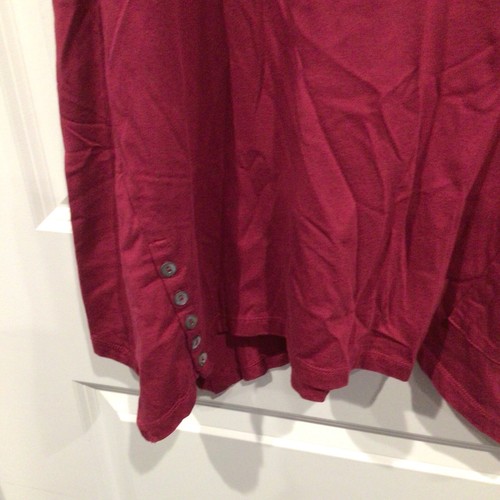 nwot Logo women size X Large top burgundy color flares at bottom - Picture 2 of 6