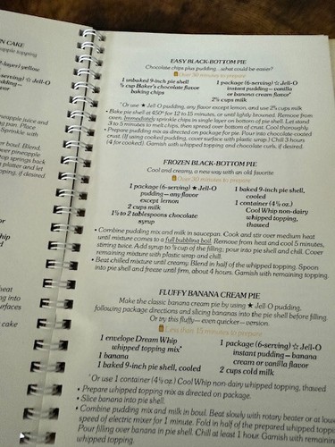 EASY HOMEMADE DESSERTS WITH JELL-O PUDDING SOFTCOVER SPIRAL BOUND COOKBOOK 1979 - Picture 3 of 3